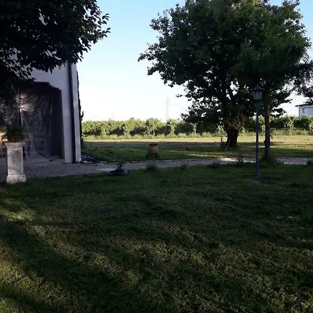 Tenuta Crescentini-vallemura ,appartamenti Con Entrata Indipendente *